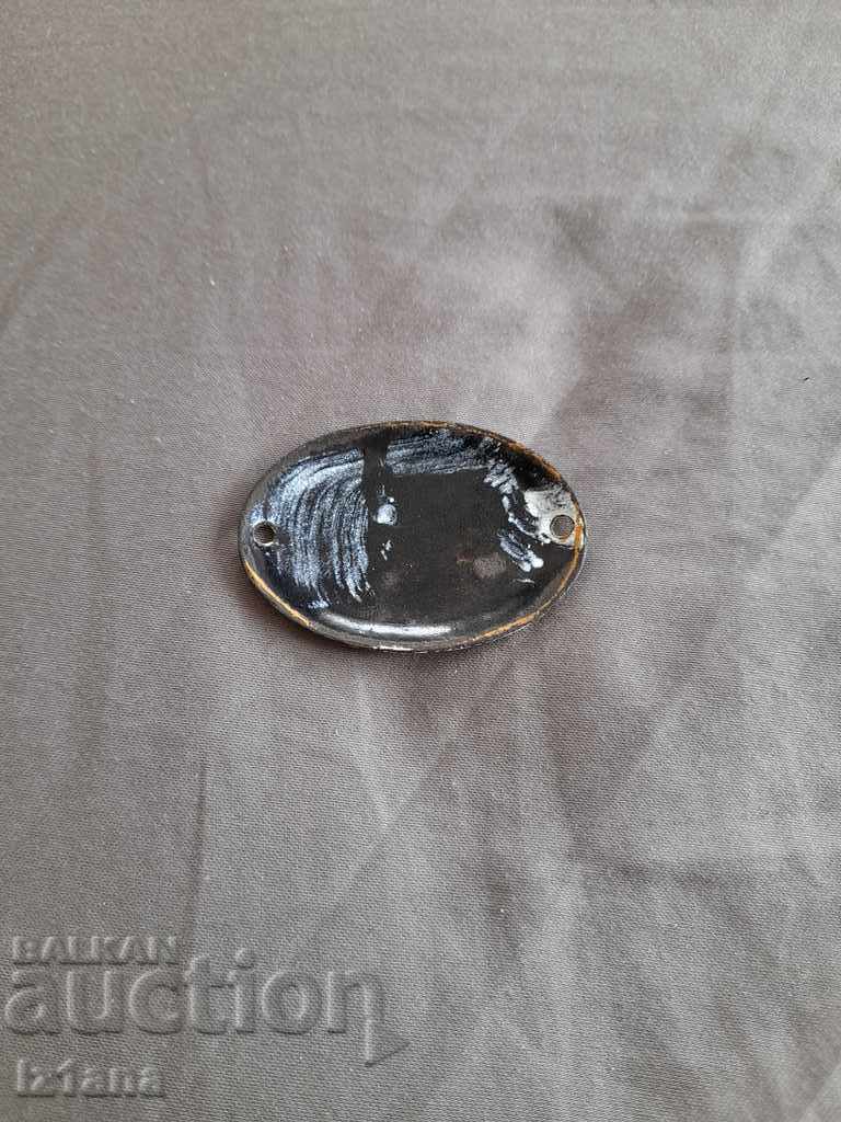 Auction Old enamelled plate Auction Old enamelled plate