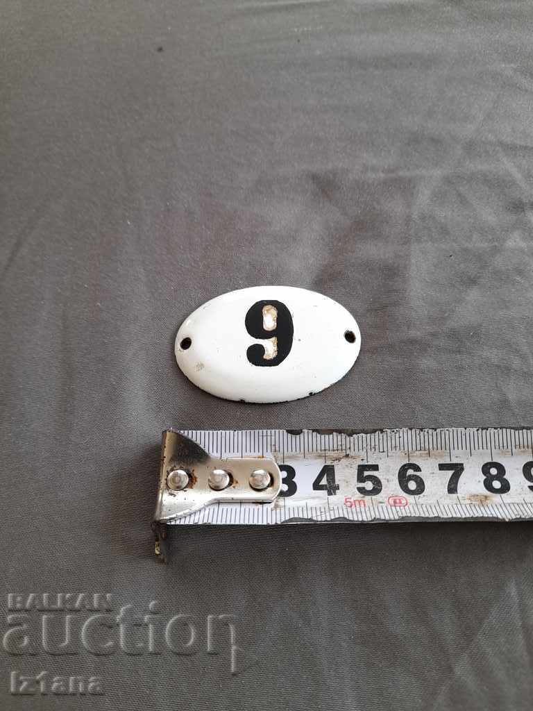 Delivery of Old enamelled plate Delivery of Old enamelled plate