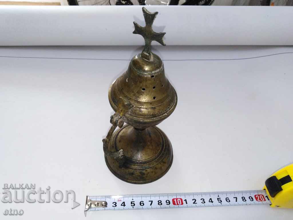 Delivery of AUTHENTIC INCENSE BURNER, CANDLE