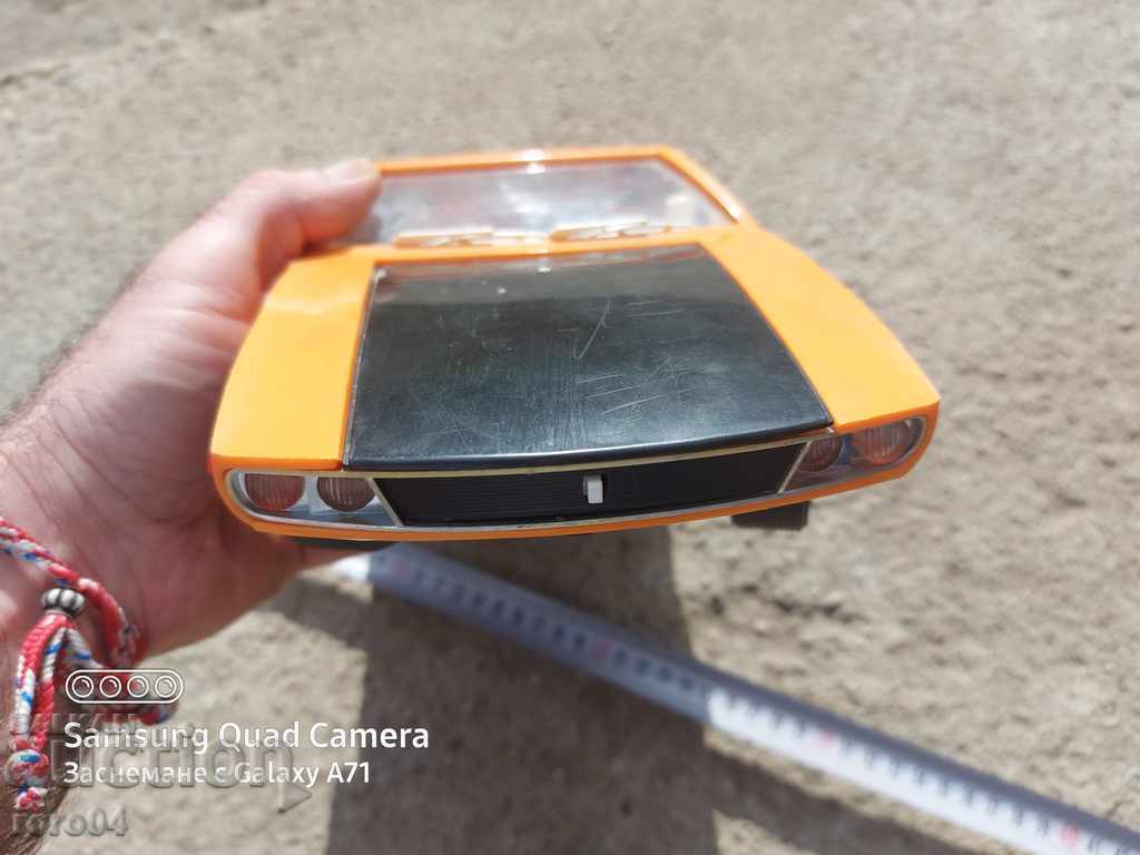 DE TOMASO MANGUSTA M 1:12 with price 85.50 BGN | € 43.72 DE TOMASO MANGUSTA M 1:12 with price 85.50 BGN | € 43.72