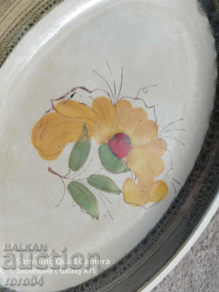 CERAMICS - PLATE - PLATEAU - 5 CERAMICS - PLATE - PLATEAU - 5