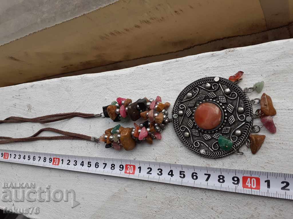 Μεγάλο κολιέ για τη φορεσιά με δερμάτινες γραβάτες - 6