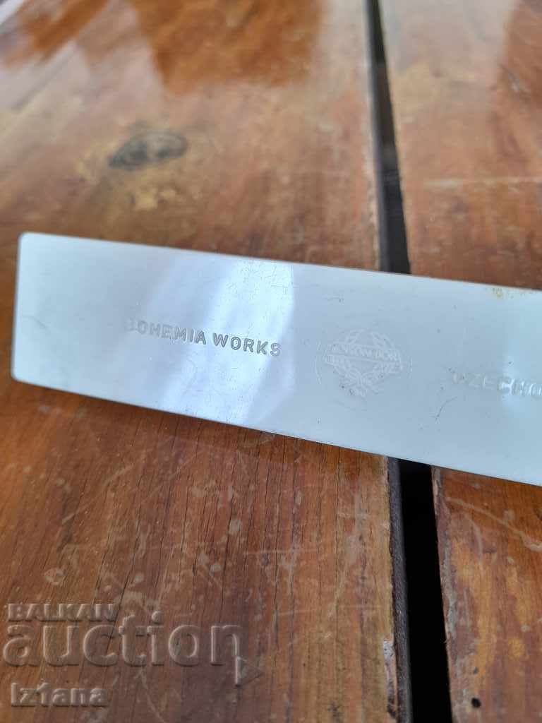 Old pencil pen, graffiti Bohemia works with price 10.00 BGN | € 5.11 Old pencil pen, graffiti Bohemia works with price 10.00 BGN | € 5.11