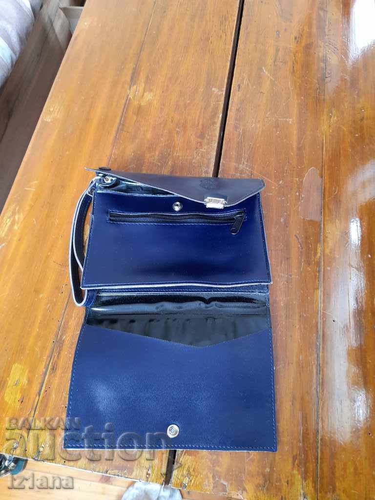 Παράδοση Παλιά τσάντα εγγράφων DZI Παράδοση Παλιά τσάντα εγγράφων DZI