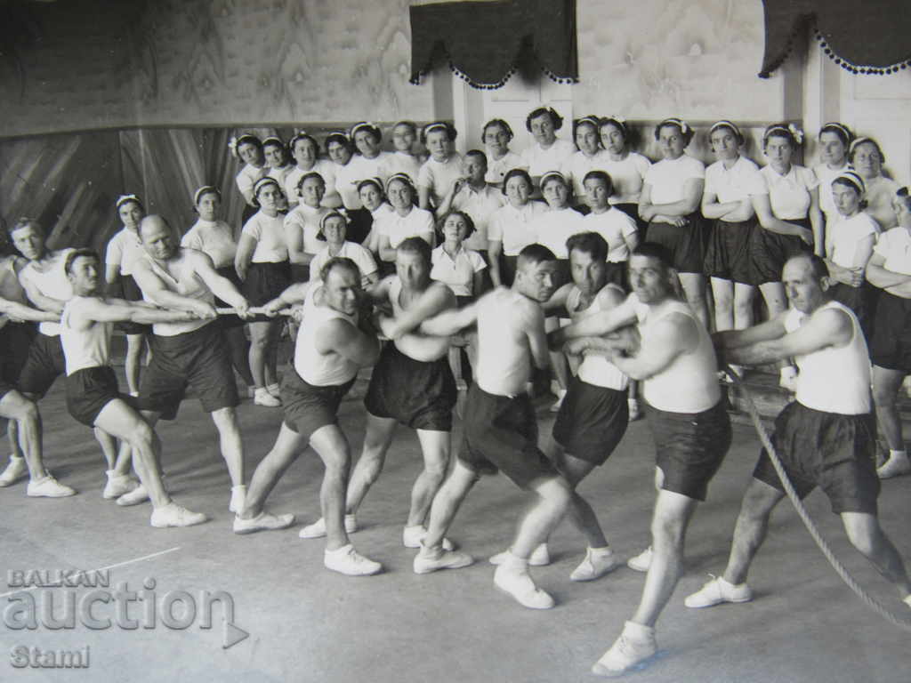 Sports holiday photo from the 30s of the twentieth century with price 8.00 BGN | € 4.09 Sports holiday photo from the 30s of the twentieth century with price 8.00 BGN | € 4.09