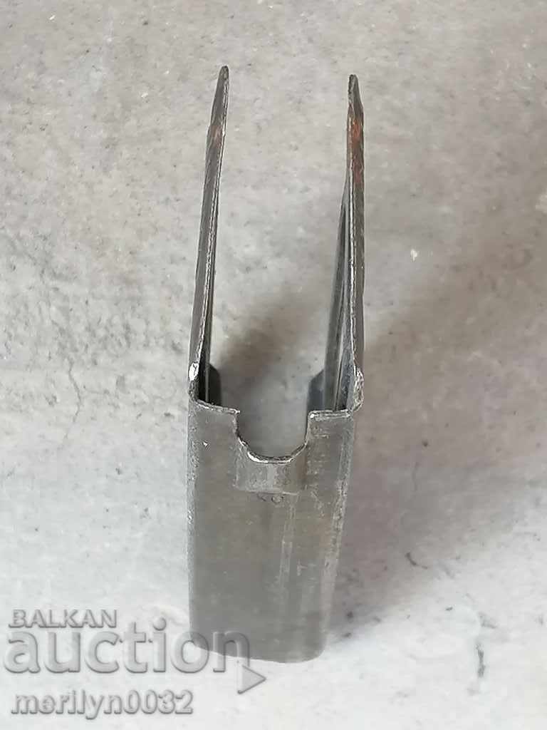 Mannlicher M-95 carbine cartridge tin pack - 6