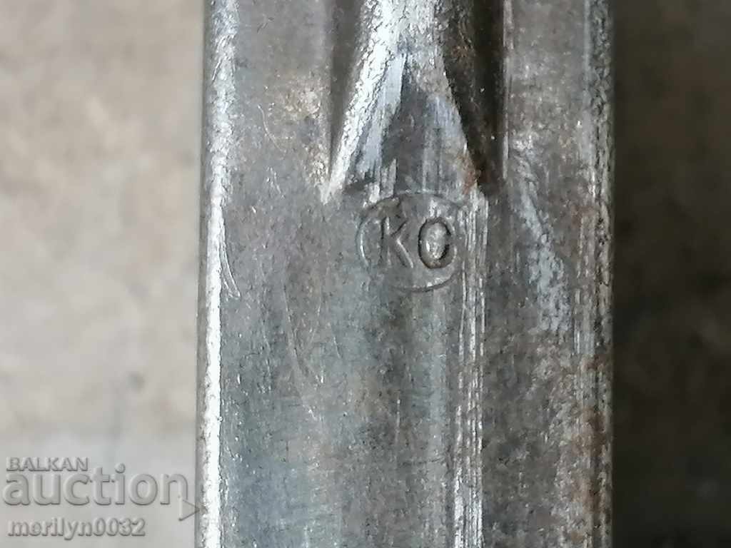 Mannlicher M-95 carbine cartridge tin pack