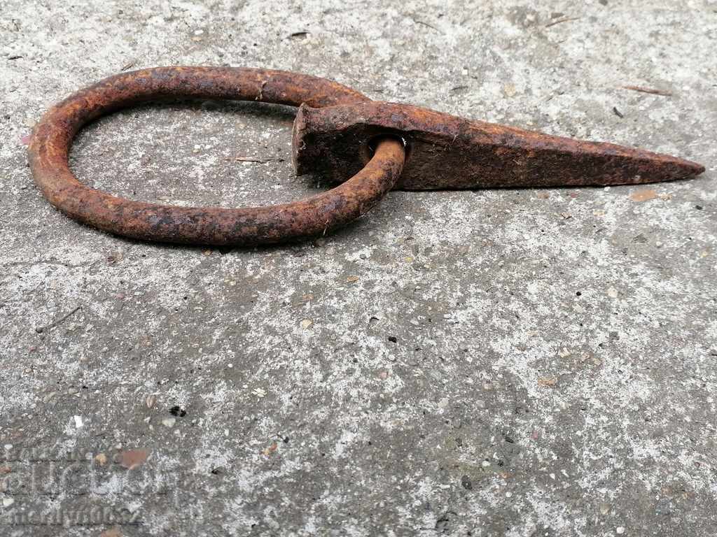 Wrought iron for tying a cart ring approx with price 39.00 BGN | € 19.94 Wrought iron for tying a cart ring approx with price 39.00 BGN | € 19.94