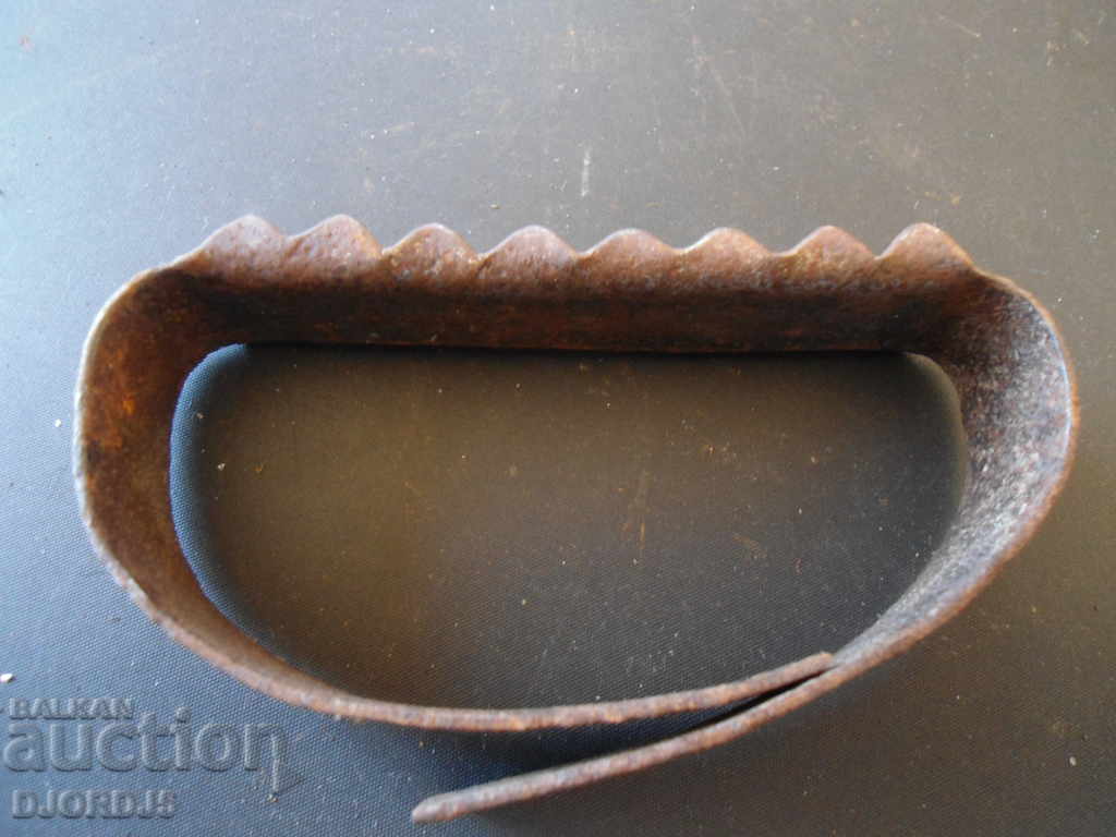 An old grain nurse with price 3.00 BGN | € 1.53