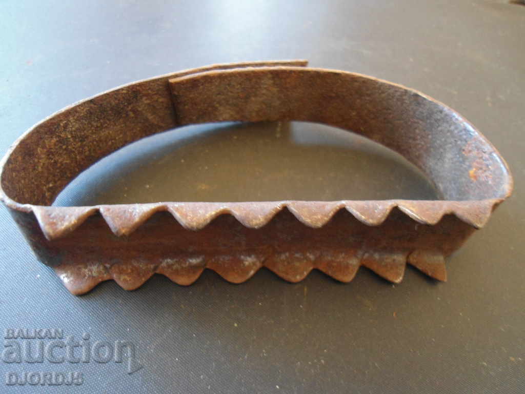 Delivery of An old grain nurse