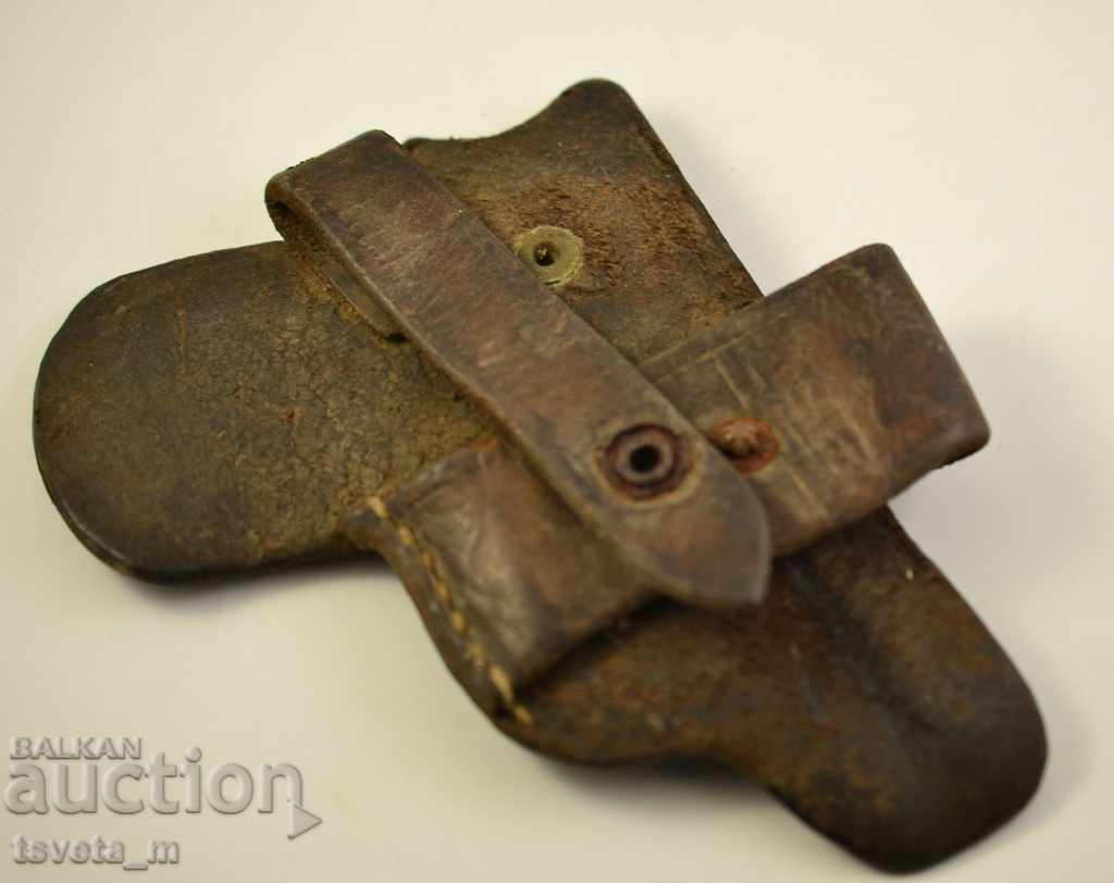 toc din piele pentru un pistol cu preț 8.00 BGN | € 4.09 toc din piele pentru un pistol cu preț 8.00 BGN | € 4.09