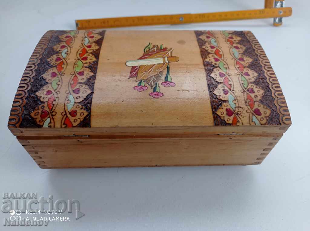Frumoasă cutie veche de țigări din lemn - 5
