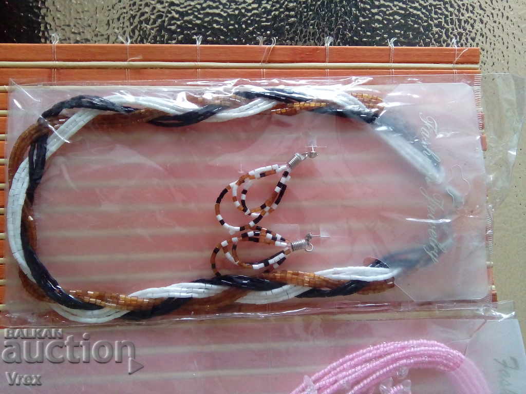 Auction  Jewelry set, jewelry - sale