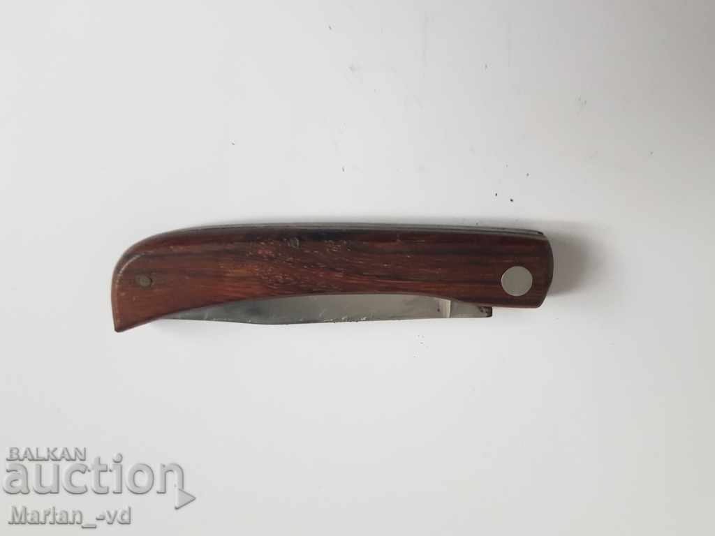 Pocket leg with wooden hinges with price 30.00 BGN | € 15.34 Pocket leg with wooden hinges with price 30.00 BGN | € 15.34