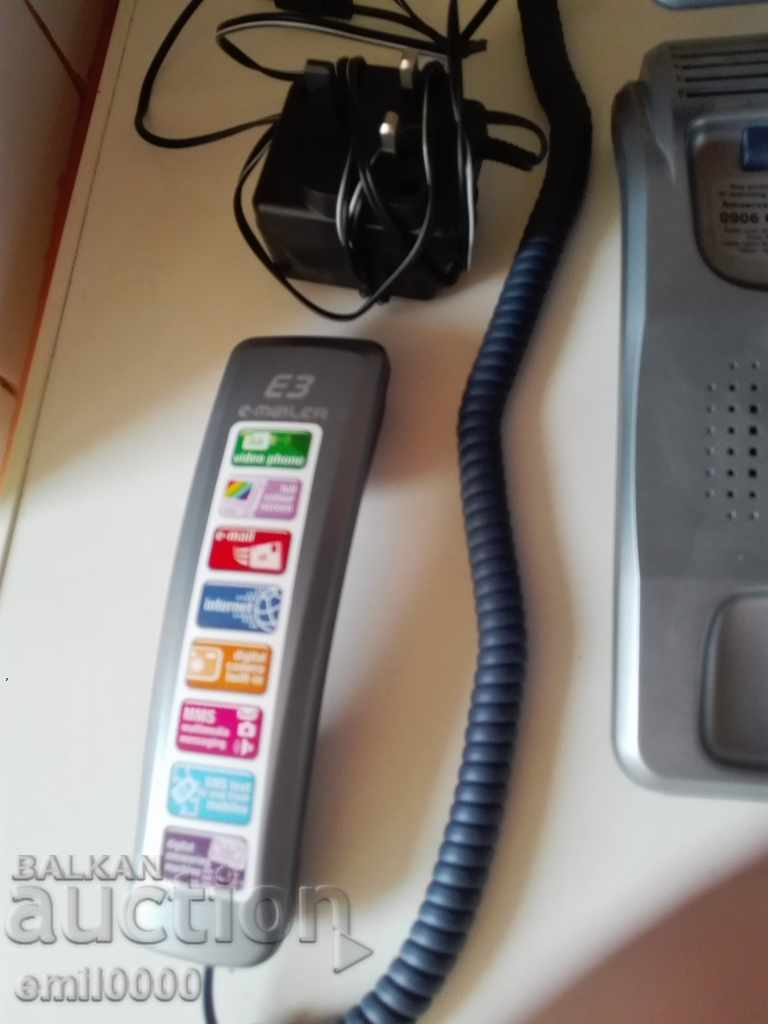 Livrarea Telefon de birou.