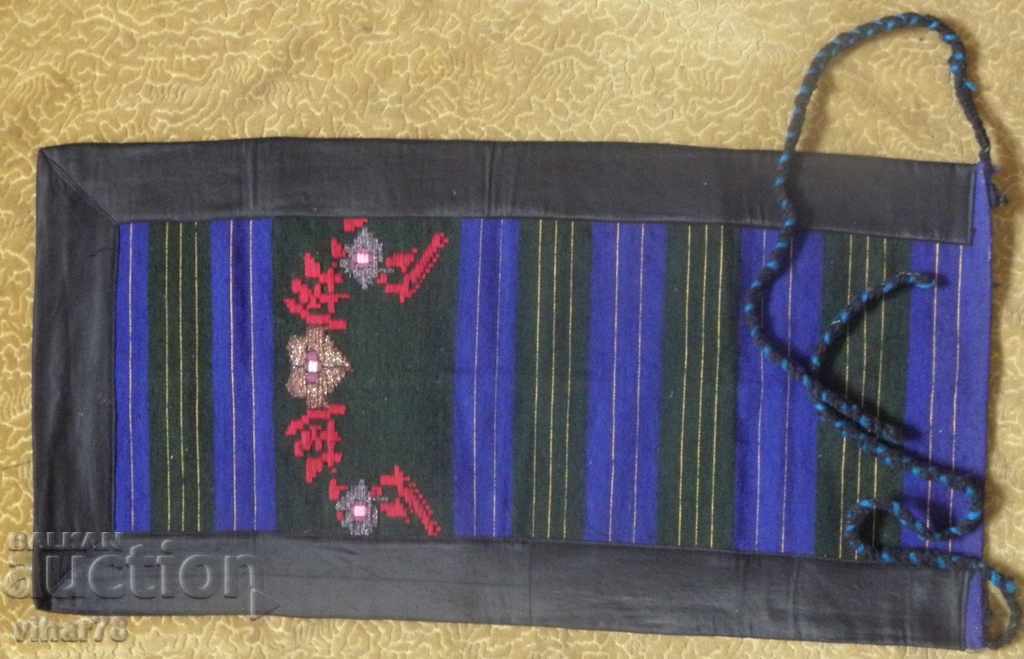 Șorț șezlong cu preț € 49.99 | 97.77 BGN