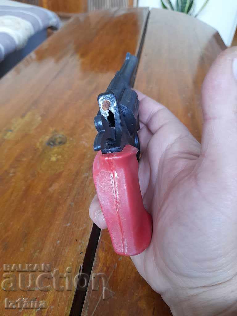 Old Kid's Gun - 5 Old Kid's Gun - 5