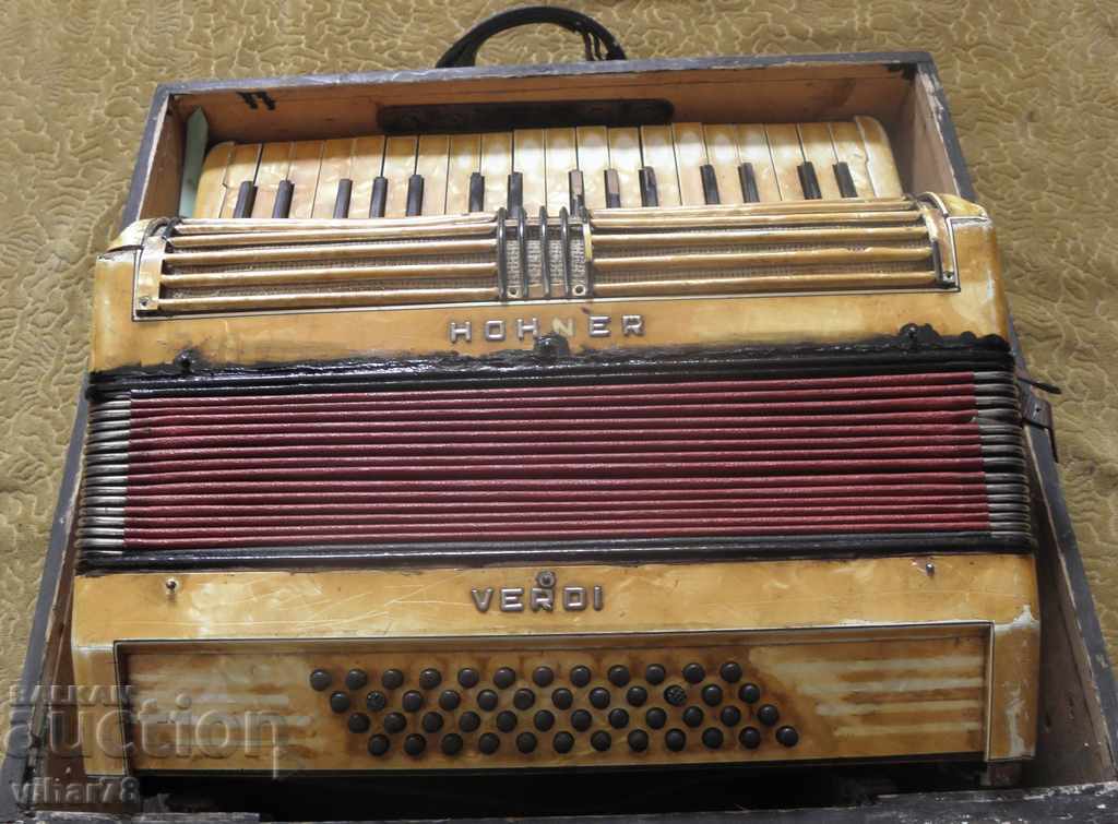 OLD ACCORDION WITH SUITCASE - 5 OLD ACCORDION WITH SUITCASE - 5