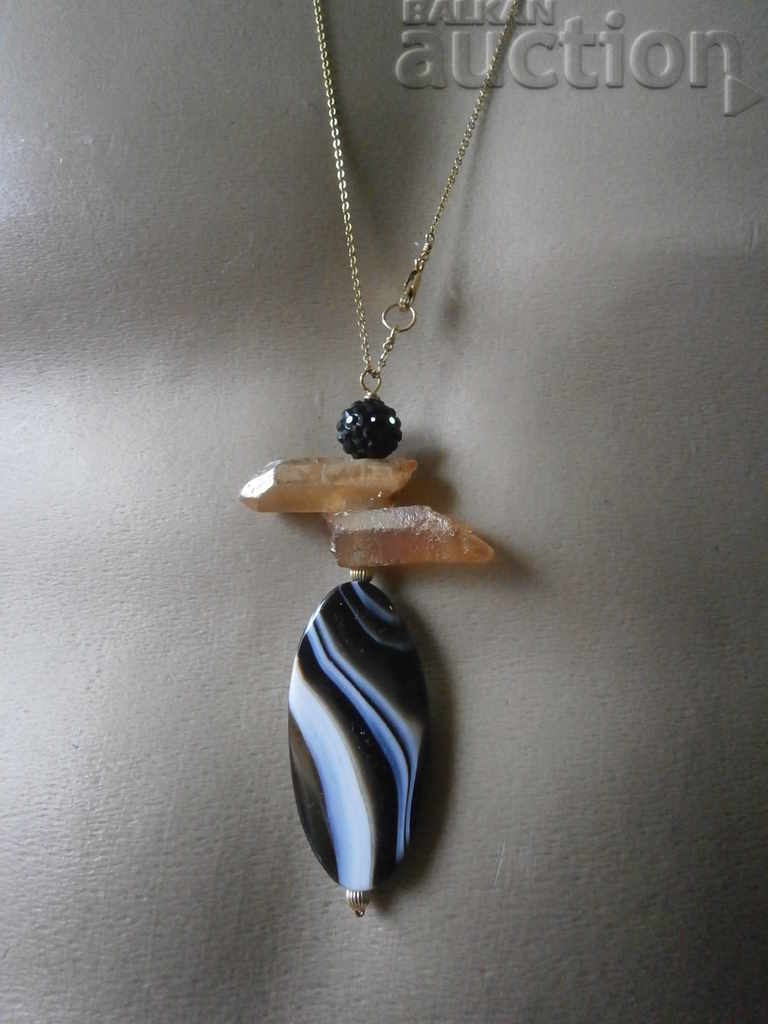 Δημοπρασία ρετρό vintage αλυσίδα με φυσικές πέτρες Δημοπρασία ρετρό vintage αλυσίδα με φυσικές πέτρες