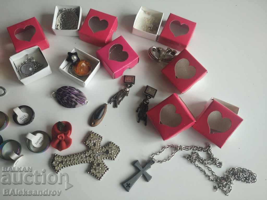 Παρακαλώ πολλά κοσμήματα με τιμή 10.00 BGN | € 5.11 Παρακαλώ πολλά κοσμήματα με τιμή 10.00 BGN | € 5.11