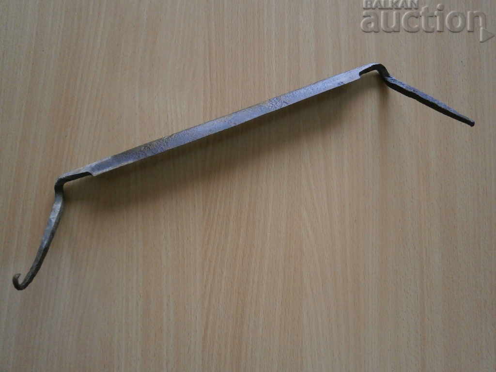 παλιό πρωτόγονο χειροποίητο χέρι ροκανάν με τιμή 25.00 BGN | € 12.78 παλιό πρωτόγονο χειροποίητο χέρι ροκανάν με τιμή 25.00 BGN | € 12.78