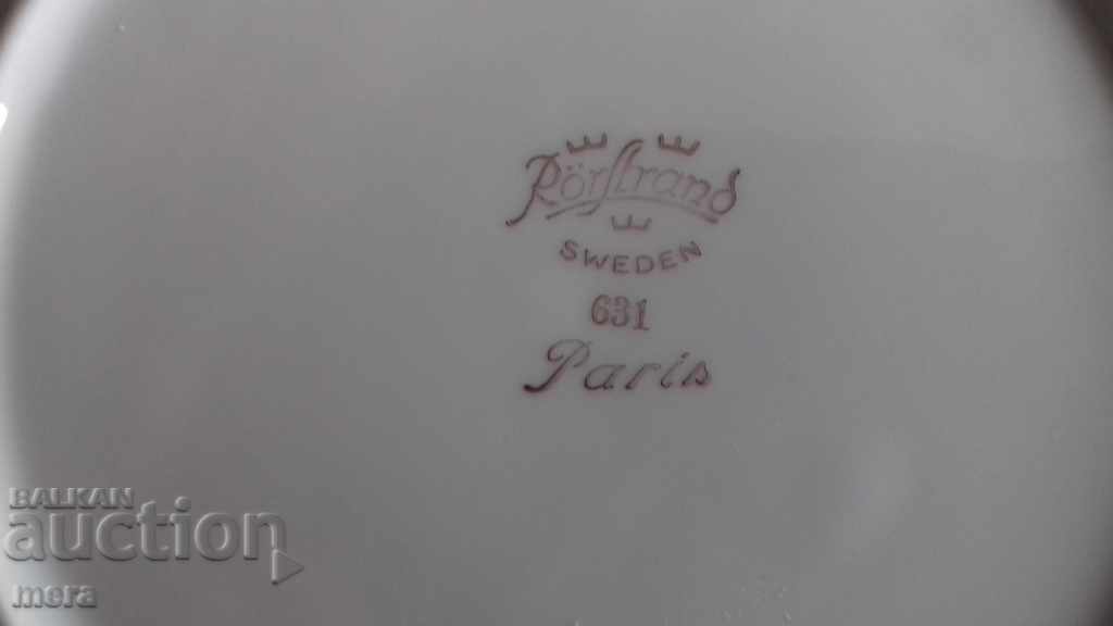 Auction Porcelain dessert plates Auction Porcelain dessert plates