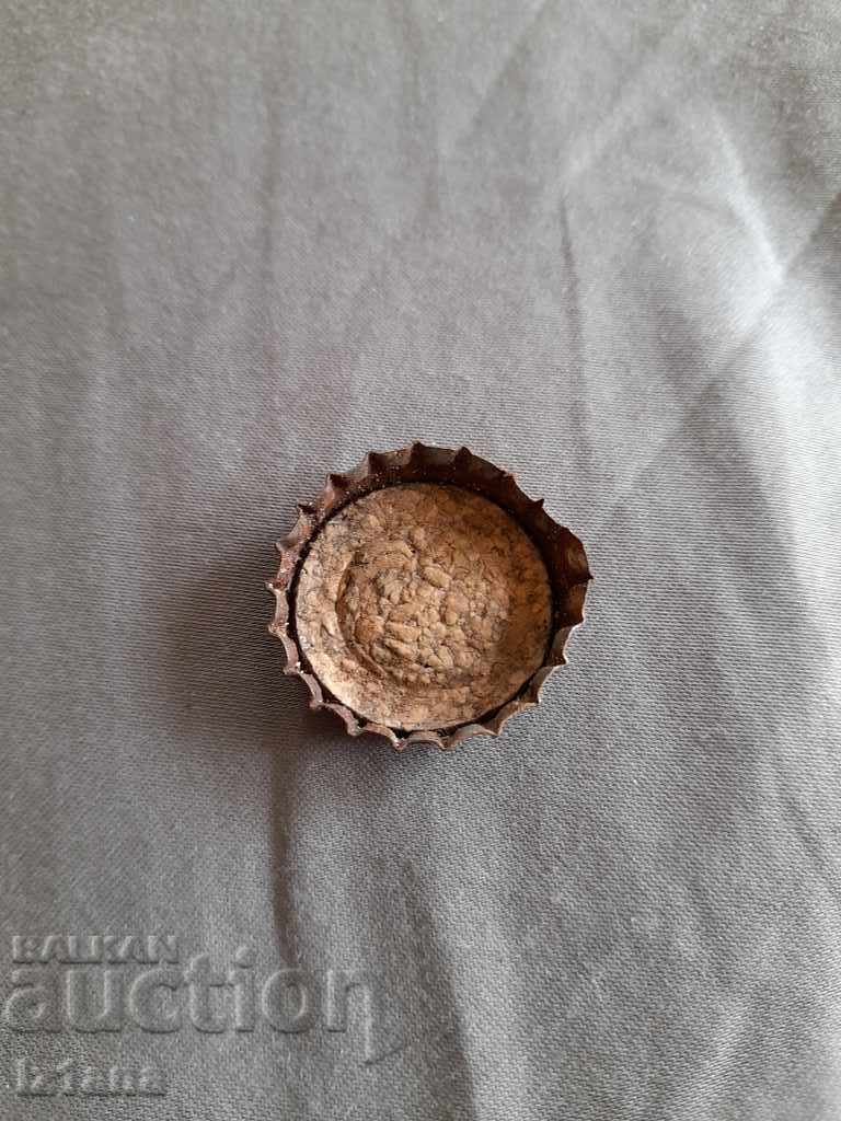 Beer cap Special Pirin beer with price 3.00 BGN | € 1.53 Beer cap Special Pirin beer with price 3.00 BGN | € 1.53