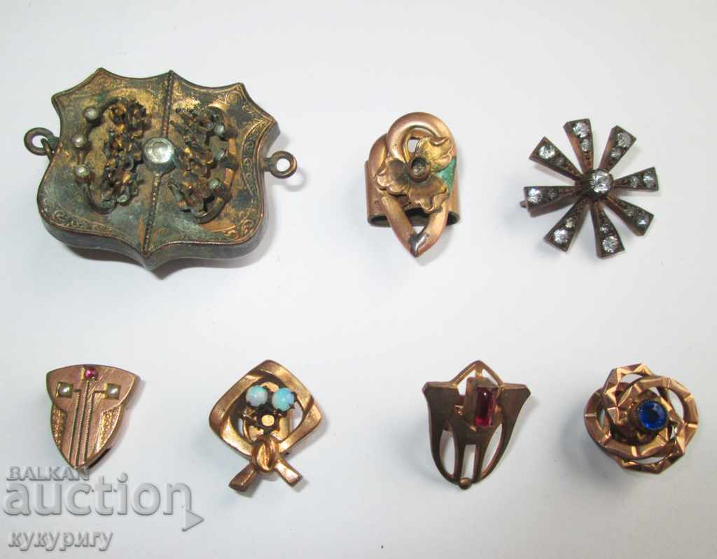 Pieces of decorations for an old kustek kushtets for a pocket watch
