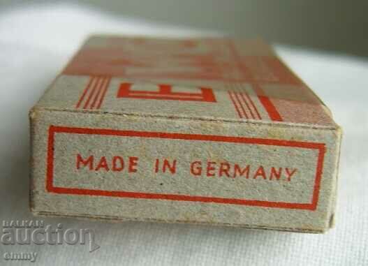 Delivery of Shaving blades EWC 10 new in box, Germany Delivery of Shaving blades EWC 10 new in box, Germany