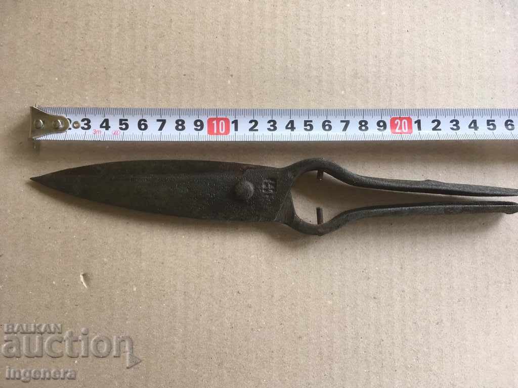 SCISSORS ANCIENT TOOL MARKED