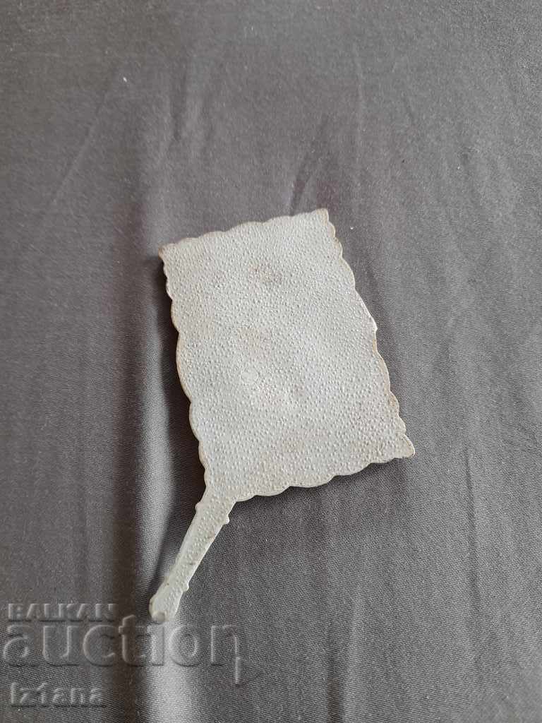 Auction  An old mirror, a mirror