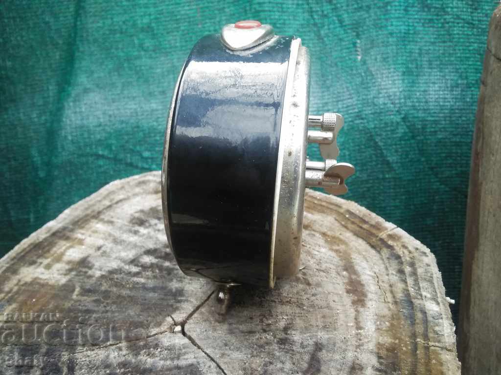 Auction  Old clock. Alarm clock.