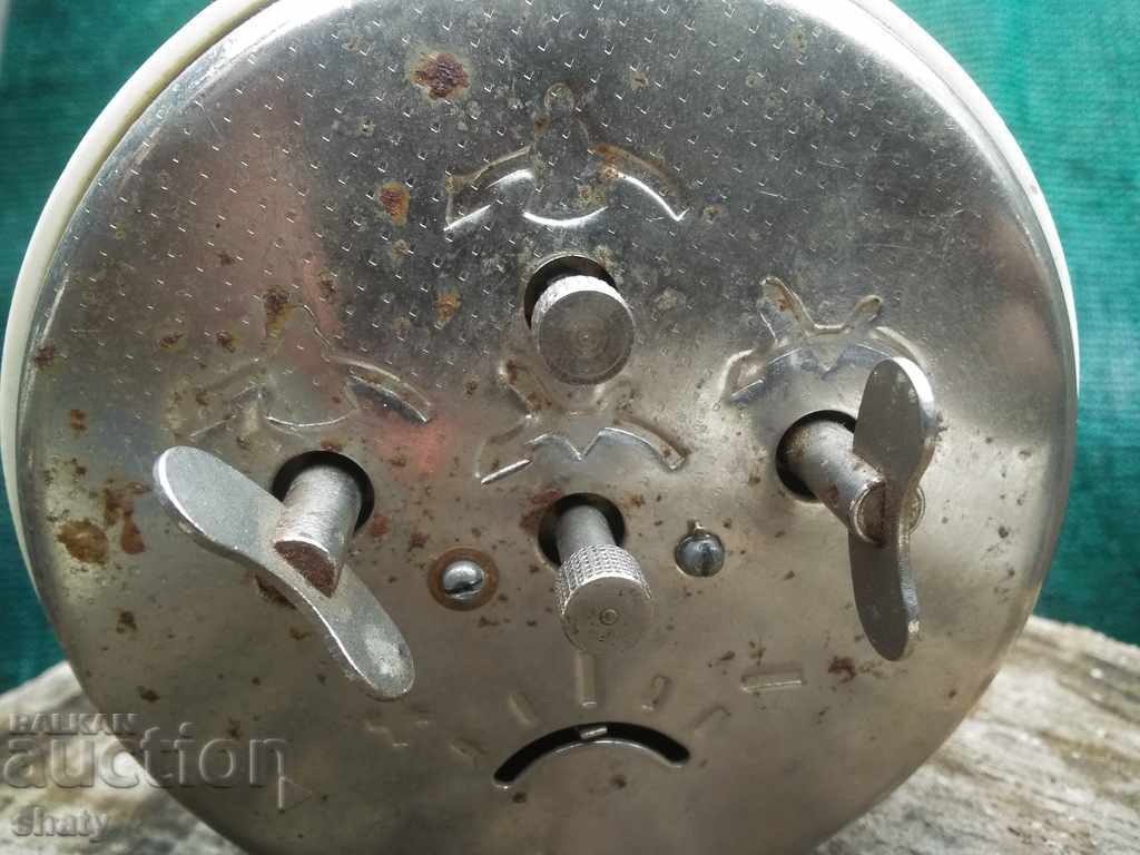 Old clock. Alarm clock. - 7