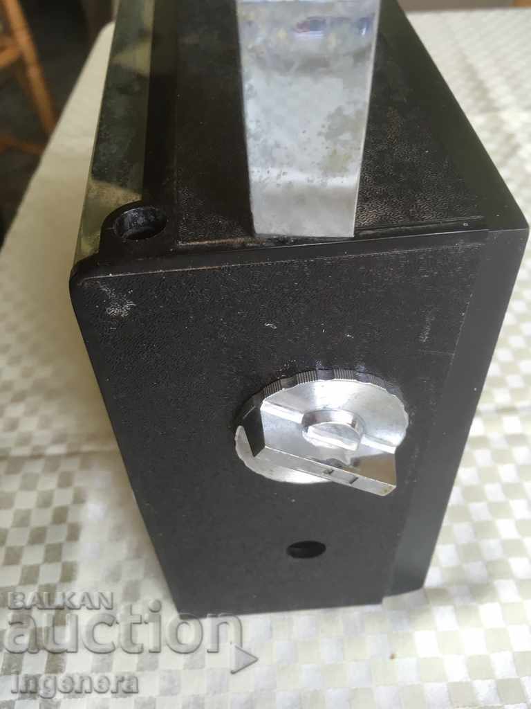 RADIO WEF 206 WORKS, BUT VERY DAMAGED - 5 RADIO WEF 206 WORKS, BUT VERY DAMAGED - 5