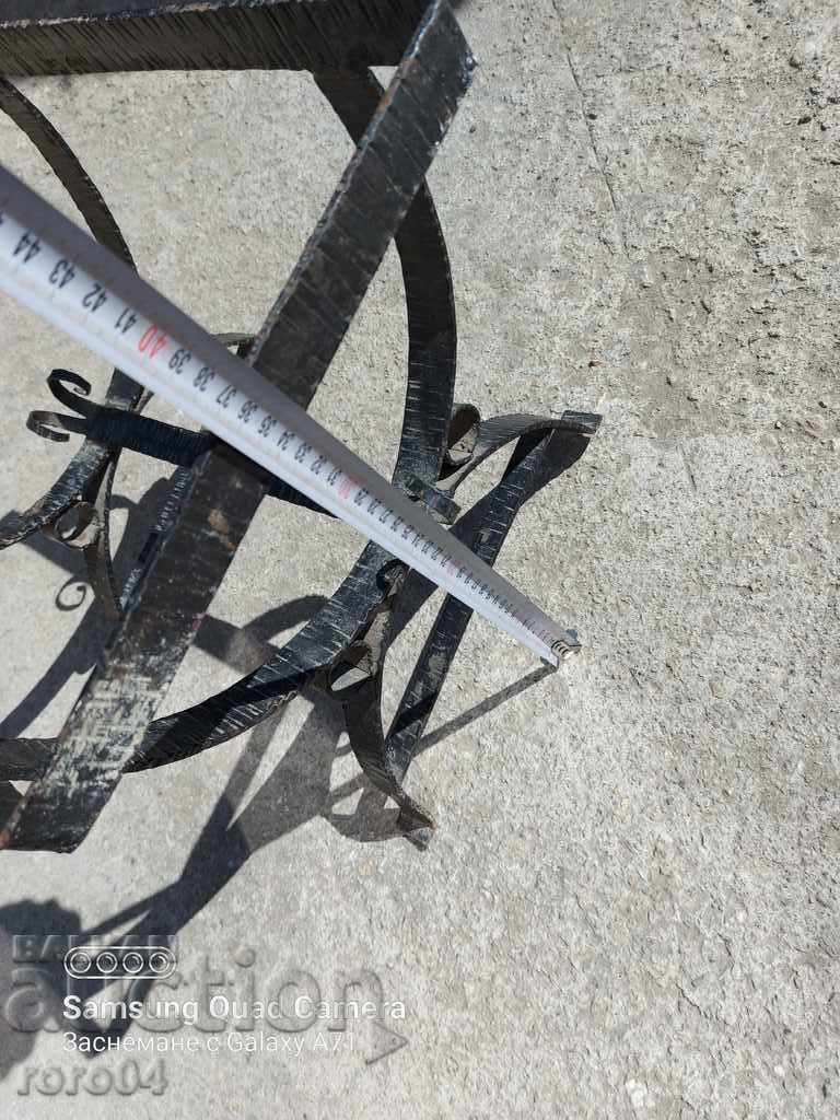 BEAUTIFUL OLD WROUGHT TABLE / FLORIST - 5 BEAUTIFUL OLD WROUGHT TABLE / FLORIST - 5