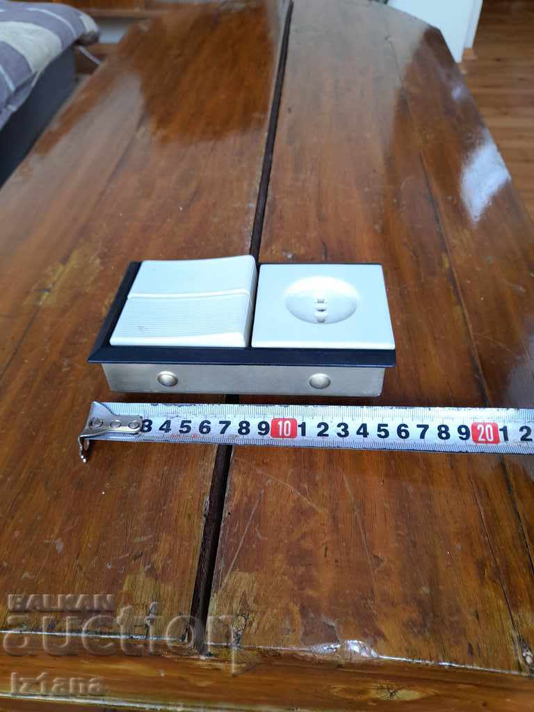 Old electric switch and socket with price 20.00 BGN | € 10.23 Old electric switch and socket with price 20.00 BGN | € 10.23