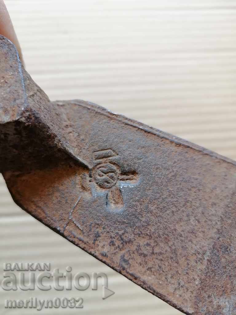 Old German hammer First World WW1 tool tool with price 68.00 BGN | € 34.77 Old German hammer First World WW1 tool tool with price 68.00 BGN | € 34.77