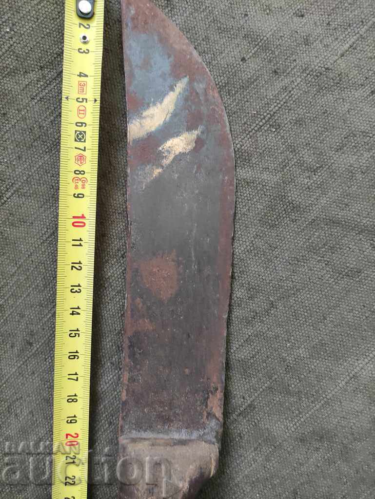 Massive old knife with price 50.00 BGN | € 25.56 Massive old knife with price 50.00 BGN | € 25.56