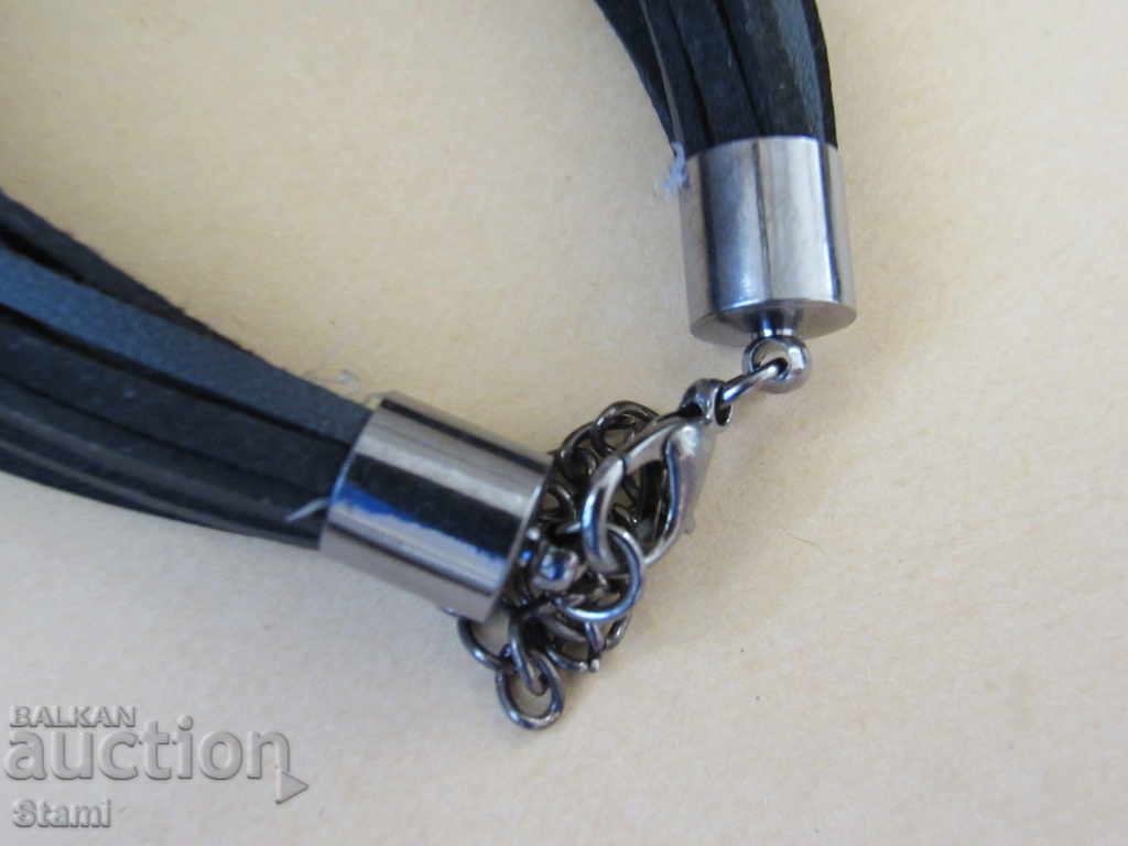 Black leather bracelet Top secret, new with price 11.50 BGN | € 5.88 Black leather bracelet Top secret, new with price 11.50 BGN | € 5.88