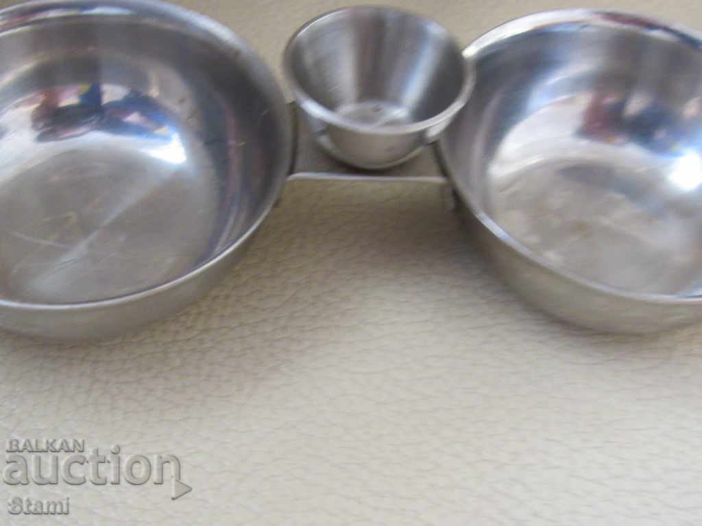 Auction Chrome metal salt shaker from the time of the soc Auction Chrome metal salt shaker from the time of the soc