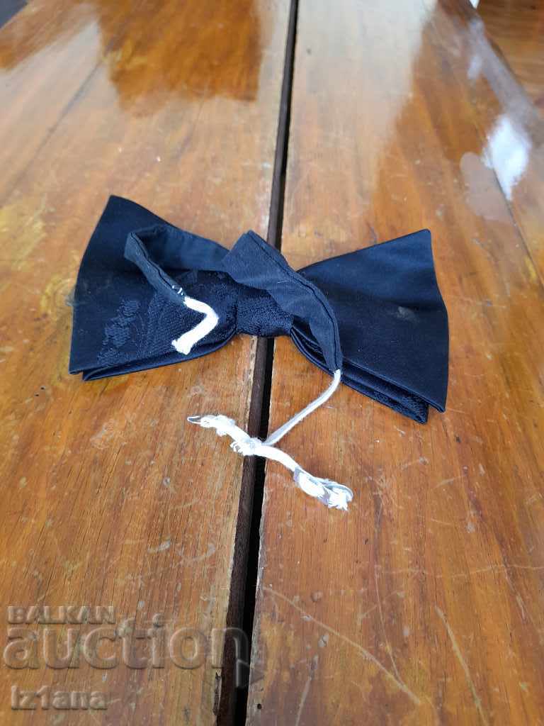 Old bow tie - 5 Old bow tie - 5