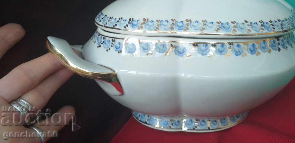 Bulgarian porcelain tureen 24 kr. Gold / 80s - 7 Bulgarian porcelain tureen 24 kr. Gold / 80s - 7