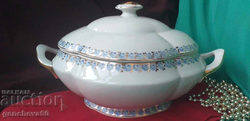 Bulgarian porcelain tureen 24 kr. Gold / 80s Bulgarian porcelain tureen 24 kr. Gold / 80s
