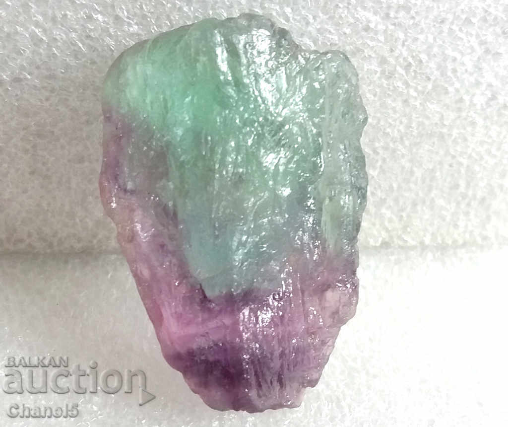 NATURAL RAW FLUORITE - 131.00 carats (464) with price 22.00 BGN | € 11.25 NATURAL RAW FLUORITE - 131.00 carats (464) with price 22.00 BGN | € 11.25