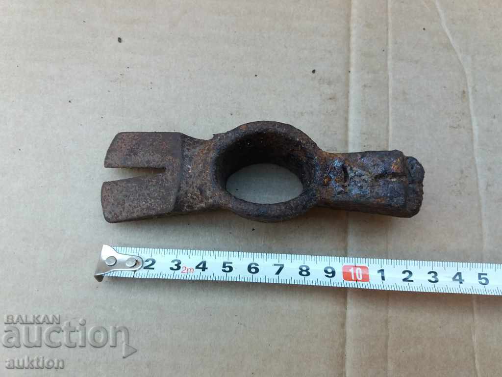 OLD SOC. STEELED HAMMER - CRAFT with price 2.99 BGN | € 1.53 OLD SOC. STEELED HAMMER - CRAFT with price 2.99 BGN | € 1.53