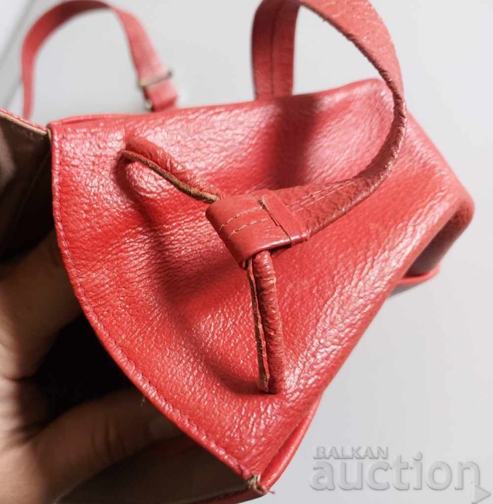 SOC WOMEN'S BAG BAG RED SOCA with price 15.00 BGN | € 7.67 SOC WOMEN'S BAG BAG RED SOCA with price 15.00 BGN | € 7.67