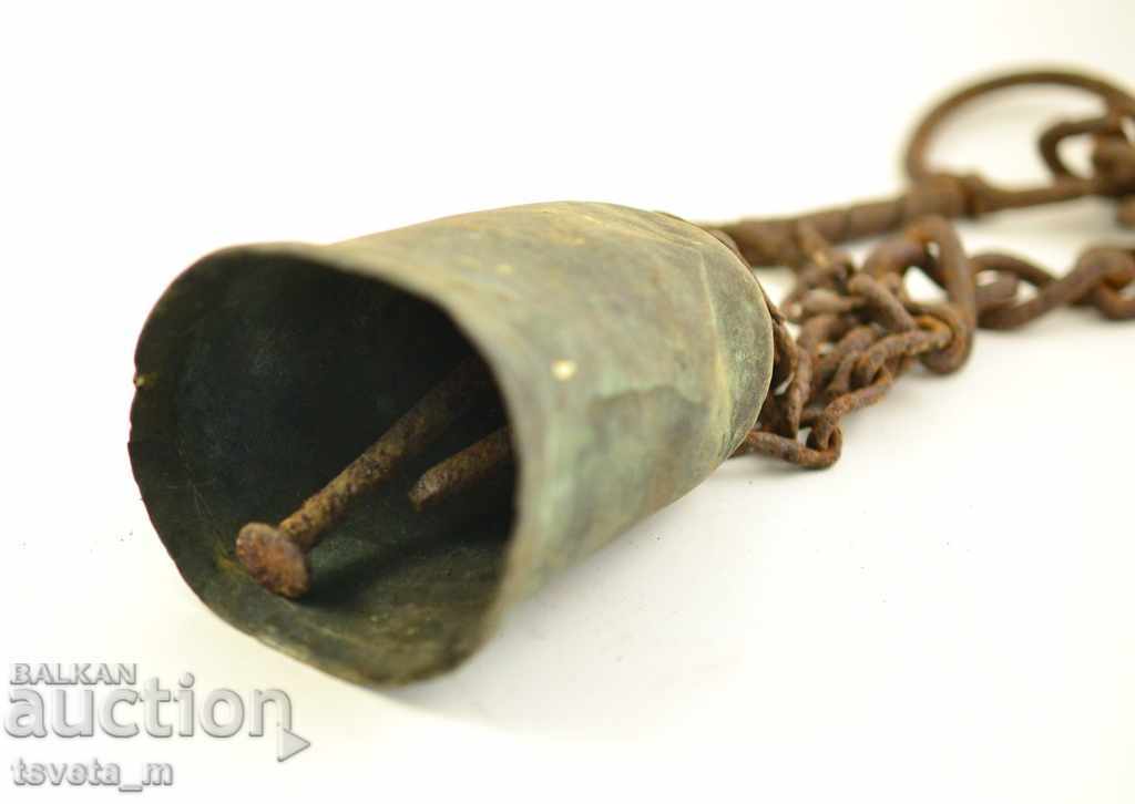 Delivery of Bronze CHAN, BELL, BELL Delivery of Bronze CHAN, BELL, BELL