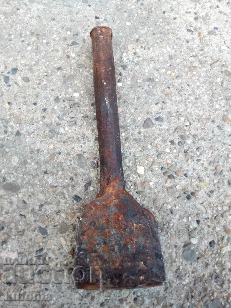 Delivery of Wedge dagger