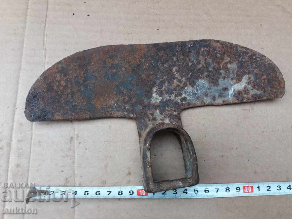 OLD MASSIVE FORGED REVIVAL PICK, SHOE - 5 OLD MASSIVE FORGED REVIVAL PICK, SHOE - 5