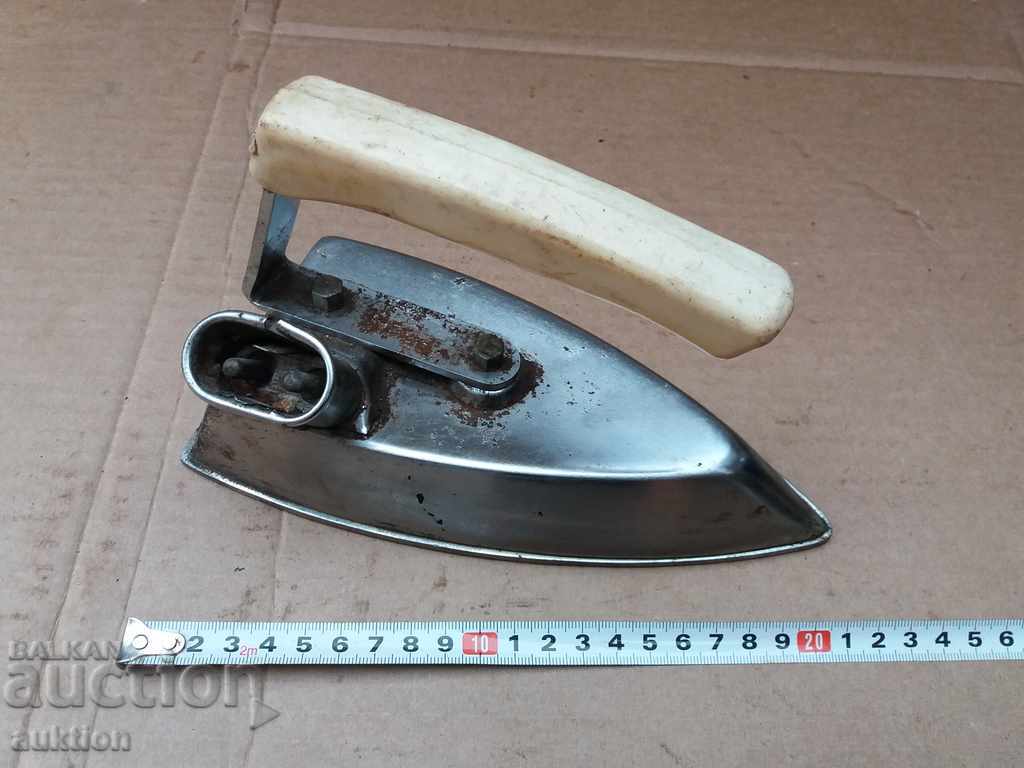 Auction OLD IRON - WORKING WITH MARKING Auction OLD IRON - WORKING WITH MARKING